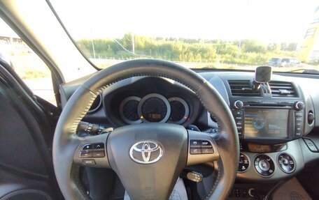 Toyota RAV4, 2011 год, 1 530 000 рублей, 10 фотография