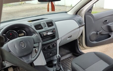 Renault Logan II, 2014 год, 600 000 рублей, 6 фотография