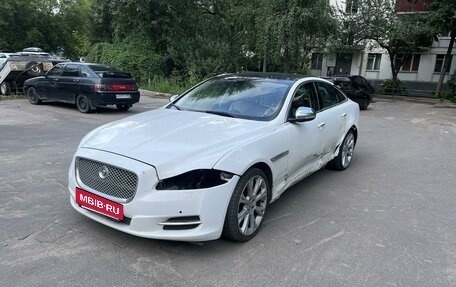 Jaguar XJ IV (X351), 2012 год, 1 250 000 рублей, 5 фотография