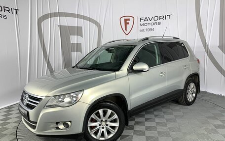 Volkswagen Tiguan I, 2010 год, 950 000 рублей, 1 фотография