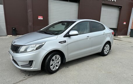 KIA Rio III рестайлинг, 2014 год, 940 000 рублей, 1 фотография