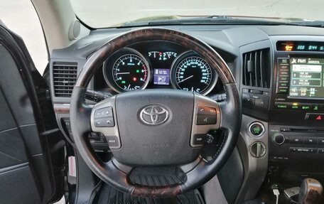 Toyota Land Cruiser 200, 2008 год, 2 750 000 рублей, 10 фотография