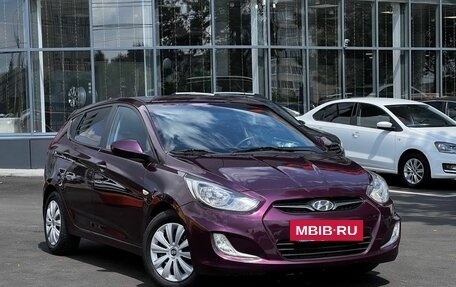 Hyundai Solaris II рестайлинг, 2012 год, 895 000 рублей, 8 фотография