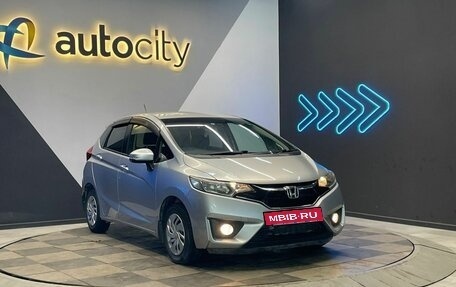 Honda Fit III, 2017 год, 1 190 000 рублей, 3 фотография