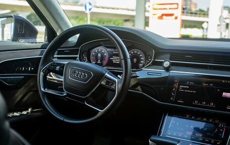 Audi A8, 2018 год, 7 700 000 рублей, 11 фотография