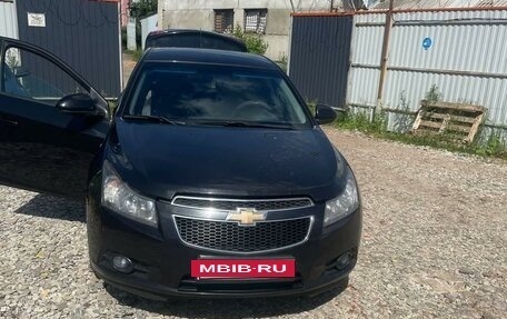 Chevrolet Cruze II, 2011 год, 750 000 рублей, 2 фотография