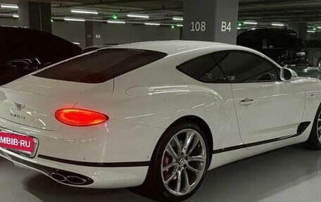 Bentley Continental GT III, 2020 год, 18 370 000 рублей, 3 фотография