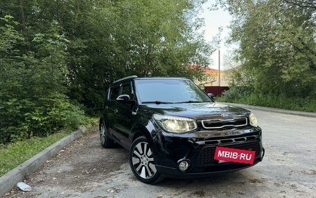 KIA Soul II рестайлинг, 2015 год, 1 300 000 рублей, 2 фотография