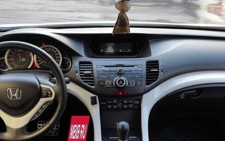 Honda Accord VIII рестайлинг, 2012 год, 1 799 000 рублей, 12 фотография