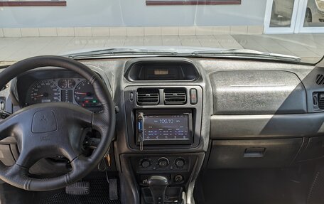 Mitsubishi Pajero iO, 2006 год, 1 150 000 рублей, 6 фотография