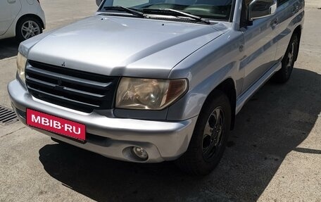 Mitsubishi Pajero iO, 2006 год, 1 150 000 рублей, 2 фотография