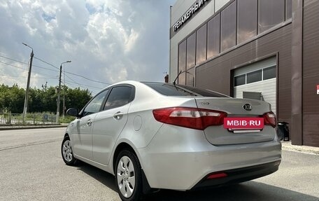 KIA Rio III рестайлинг, 2014 год, 940 000 рублей, 7 фотография