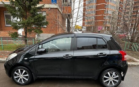 Toyota Yaris III рестайлинг, 2007 год, 730 000 рублей, 7 фотография