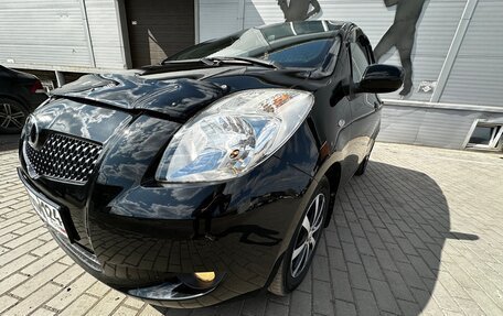 Toyota Yaris III рестайлинг, 2007 год, 730 000 рублей, 18 фотография