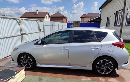 Toyota Auris II, 2016 год, 1 900 000 рублей, 4 фотография