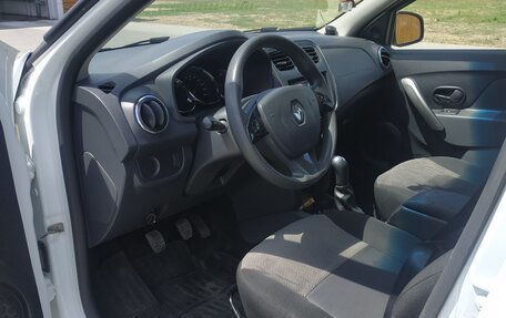 Renault Sandero II рестайлинг, 2015 год, 955 000 рублей, 7 фотография