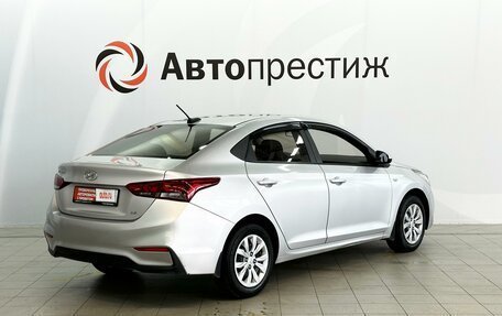 Hyundai Solaris II рестайлинг, 2017 год, 1 295 000 рублей, 5 фотография