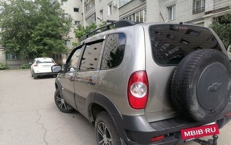 Chevrolet Niva I рестайлинг, 2011 год, 650 000 рублей, 8 фотография