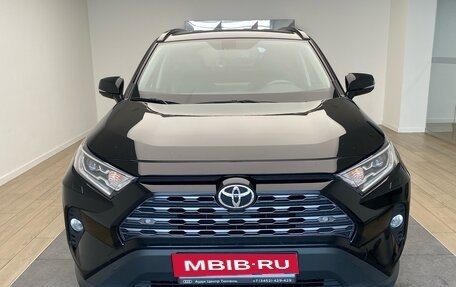 Toyota RAV4, 2021 год, 3 600 000 рублей, 2 фотография