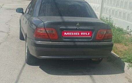 Mitsubishi Carisma I, 2003 год, 300 000 рублей, 2 фотография