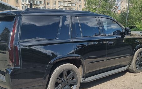 Cadillac Escalade IV, 2015 год, 3 фотография