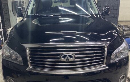 Infiniti QX56, 2010 год, 2 100 000 рублей, 5 фотография