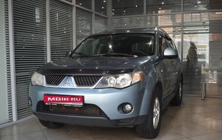 Mitsubishi Outlander III рестайлинг 3, 2008 год, 1 040 000 рублей, 1 фотография