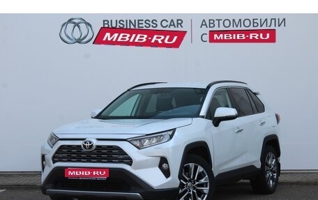 Toyota RAV4, 2020 год, 3 740 000 рублей, 1 фотография