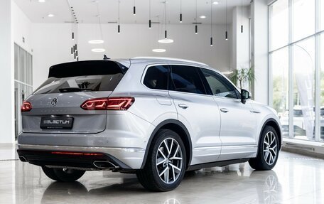 Volkswagen Touareg III, 2019 год, 5 138 000 рублей, 8 фотография