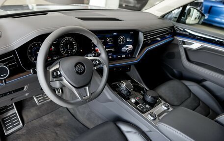 Volkswagen Touareg III, 2019 год, 5 138 000 рублей, 15 фотография