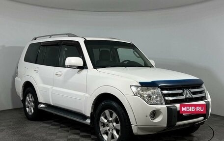 Mitsubishi Pajero IV, 2011 год, 2 697 000 рублей, 3 фотография