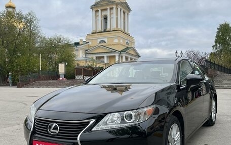 Lexus ES VII, 2012 год, 2 185 000 рублей, 1 фотография