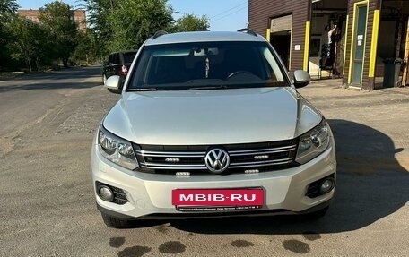 Volkswagen Tiguan I, 2011 год, 1 350 000 рублей, 2 фотография