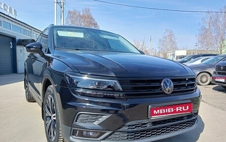 Volkswagen Tiguan II, 2018 год, 2 550 000 рублей, 1 фотография