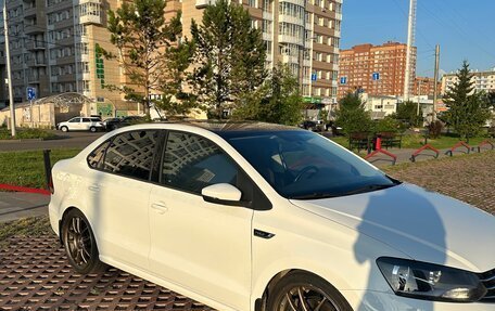 Volkswagen Polo VI (EU Market), 2018 год, 1 500 000 рублей, 3 фотография