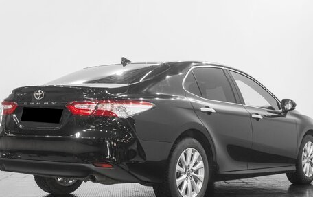 Toyota Camry, 2019 год, 3 159 000 рублей, 2 фотография