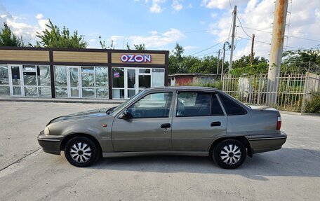 Daewoo Nexia I рестайлинг, 2004 год, 205 000 рублей, 2 фотография