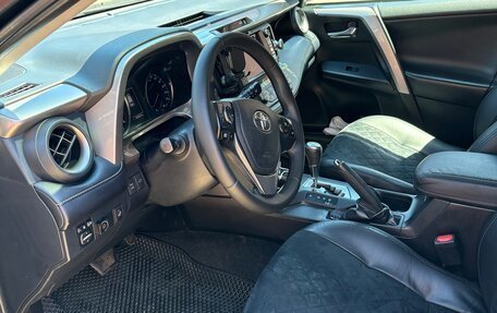 Toyota RAV4, 2018 год, 2 989 000 рублей, 18 фотография