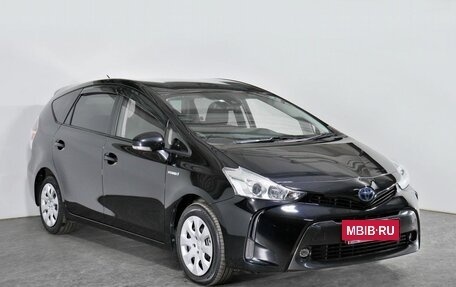 Toyota Prius Alpha I (ZVW40/41), 2018 год, 1 890 000 рублей, 2 фотография