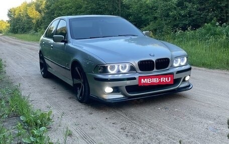 BMW 5 серия, 1998 год, 700 000 рублей, 2 фотография