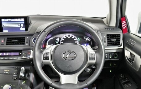 Lexus CT I рестайлинг, 2012 год, 1 720 000 рублей, 13 фотография