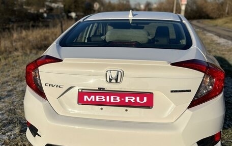 Honda Civic IX, 2018 год, 1 860 000 рублей, 12 фотография