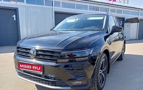 Volkswagen Tiguan II, 2018 год, 2 550 000 рублей, 11 фотография