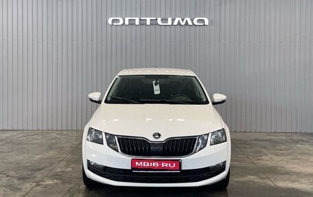 Skoda Octavia, 2019 год, 1 899 000 рублей, 2 фотография