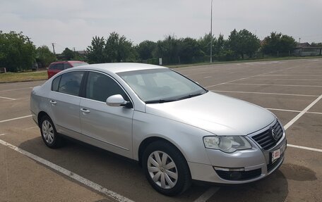 Volkswagen Passat B6, 2008 год, 1 045 000 рублей, 3 фотография