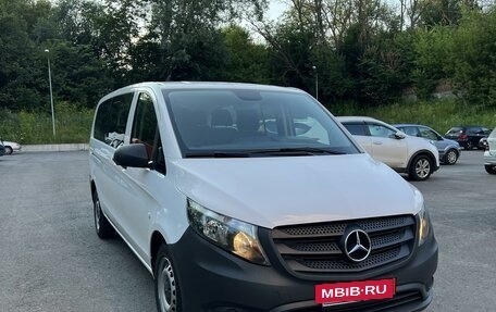 Mercedes-Benz Vito, 2020 год, 3 590 000 рублей, 4 фотография