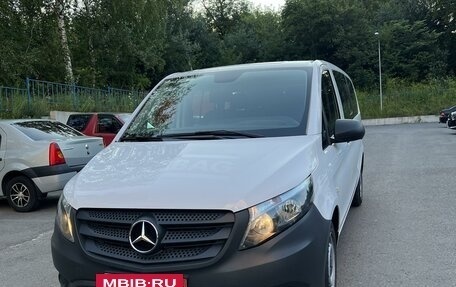 Mercedes-Benz Vito, 2020 год, 3 590 000 рублей, 3 фотография