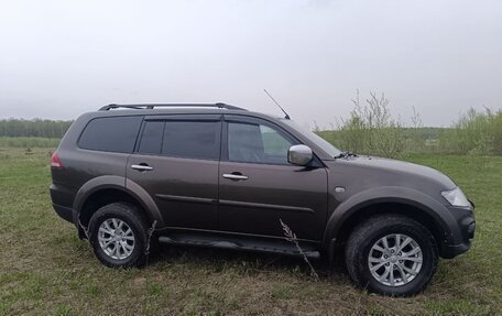 Mitsubishi Pajero Sport II рестайлинг, 2014 год, 1 650 000 рублей, 7 фотография