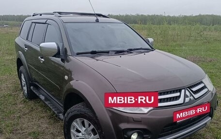 Mitsubishi Pajero Sport II рестайлинг, 2014 год, 1 650 000 рублей, 4 фотография