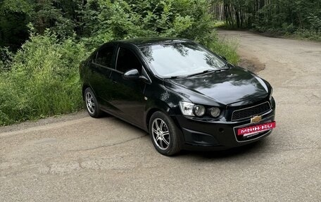 Chevrolet Aveo III, 2013 год, 650 000 рублей, 2 фотография